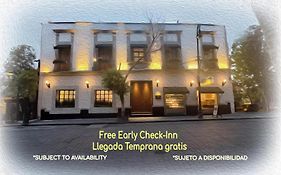 Casa Donceles, 10 spacious apartments, Prime location in Historic Center
